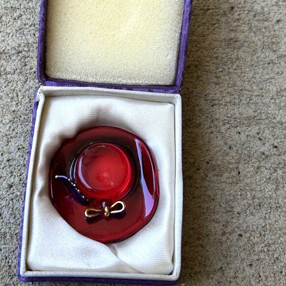 Vtg RED HAT SOCIETY 2” Blown Stained Glass Hat w/ Purple Leaf And Bow With Box - Picture 5 of 10